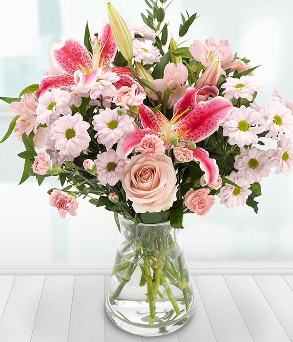 the_flower_shop_bury_florist_wedding_funeral_plants_gifts_valentines_roses_tulips_birthday_new_baby_bravo