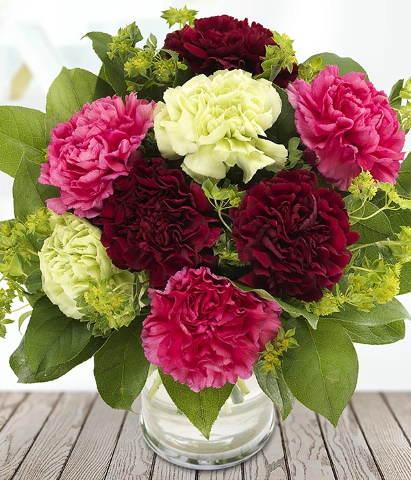 the_flower_shop_bury_florist_wedding_funeral_plants_gifts_valentines_roses_tulips_birthday_new_baby_charming_carnations